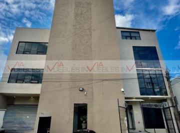Nave industrial · 550m² · 6 Estacionamientos · Nave Industrial en Renta en Centro de Monterrey