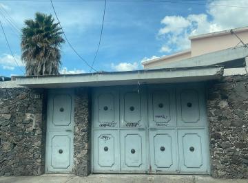 Casa · 290m² · 5 Recámaras · 2 Estacionamientos · Amplia Casa en Carrillo a 2 Minutos de 5 de Febrero - (4)