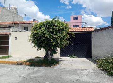 Casa de 1 habitación, Ecatepec de Morelos · San Cristobal Centro Casa Muy Amplia