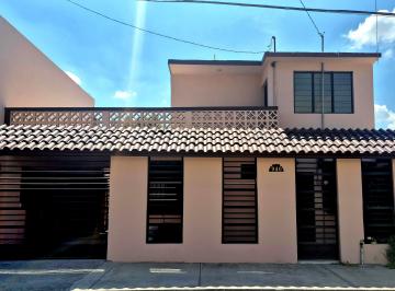 Casa de 3 habitaciones, Monterrey · Hermosa Casa