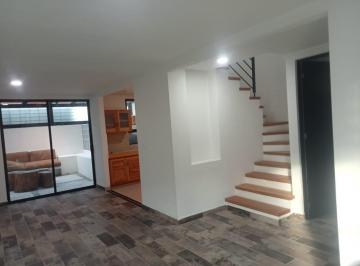 Casa · 111m² · 3 Recámaras · 2 Estacionamientos · Casa en Zinacantepec, Privada Encino, Toluca
