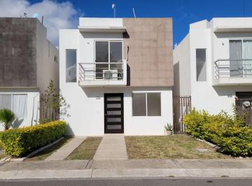 Casa en Venta de 3 habitaciones Fraccionamiento Bosques de San Juan · Casa en Venta, Fracc. Bosques de San Juan en San Juan del Río, Qro.
