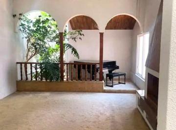 Casa · 475m² · 5 Recámaras · 7 Estacionamientos · Casa en Venta en Club Campestre en Morelia, Michoacán.