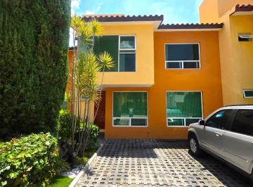 Casa en condominio · 197m² · 3 Recámaras · 2 Estacionamientos · Casa en Condominio en Venta en Juriquilla