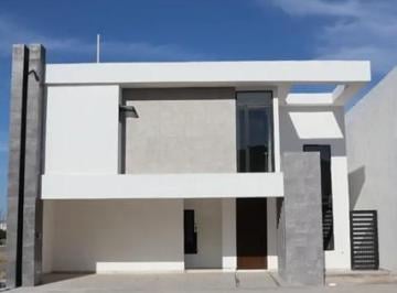 Casa · 226m² · 3 Recámaras · 2 Estacionamientos · Casa en Venta Villas del Renacimiento, Torreón Coahuila.