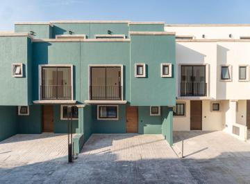 Casa de 3 habitaciones, San Pedro Tlaquepaque · Casa en Venta de 3 Recámaras en San Pedro Tlaquepaque