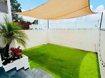 Casa de 3 habitaciones, Atizapán de Zaragoza · Casa con Jardín con 3 Recámaras en Venta en Lago Esmeralda