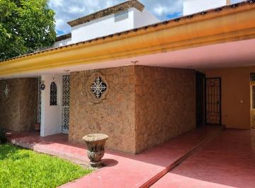 b53ce5f981a8ced3c32675a01c786d366529eac19729c88d40cac4ed9d3cdc0d · Casa Tradicional en Providencia: Amplios Espacios y Excelente Ubicación