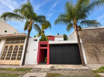 Casa de 4 habitaciones, Zapopan · Casa en Venta en Rinconada de La Calma, Zapopan