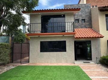 Casa de 3 habitaciones, Irapuato · Casa Amueblada en Renta San Antonio de Ayala, Irapuato Gto.