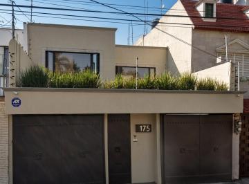 Casa de 4 habitaciones, Coyoacán · Venta de Hermosa Casa en Country Club Churubusco Coyoacan Ciudad de Mexico