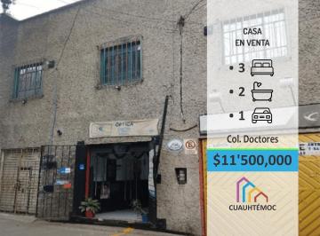 Casa · 370m² · 3 Recámaras · 1 Estacionamiento · Casa con Locales Comerciales