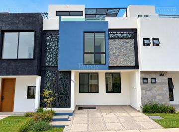Casa de 5 habitaciones, Zapopan · Casa en Venta en Valle Imperial Zapopan Jalisco