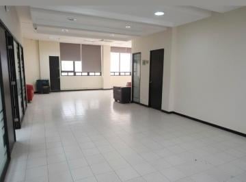 RENTA EDIFICIO DE 5 PISOS CON OFICINAS · Renta Edificio de 5 Pisos con Oficinas