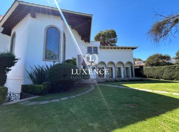 Casa en condominio · 850m² · 3 Recámaras · 6 Estacionamientos · Casa en Club de Golf Los Encinos en Venta