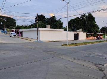 Casa de 5 habitaciones, Minatitlán · Casa Amplia y Excelente Ubicacion 5 Rec 3 Baños 5vehiculos