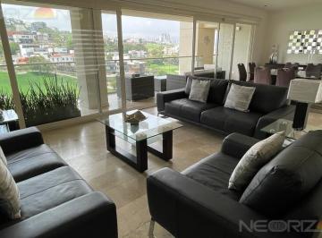 Casa · 380m² · 3 Recámaras · 3 Estacionamientos · Amueblado Exclusivo Penthouse con Increíble Vista Panorámica en Club de Golf La Loma Slp
