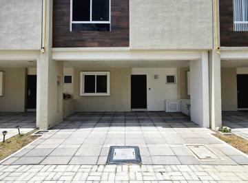 Casa de 3 habitaciones, Ocoyucan · Casa en Renta en Lomas de Angelópolisparque Tesalia. Se Renta!