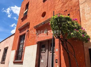 Casa · 427m² · 12 Recámaras · Casa en Venta en El Centro Histórico de Querétaro