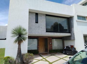 Casa de 4 habitaciones, San Andrés Cholula · Casa en Renta Tipo Urban en Parque Sonora, Recámara en Planta Baja$30,000