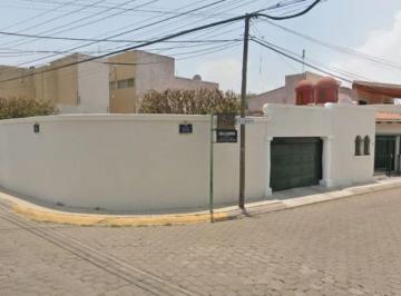 Casa de 5 habitaciones, Querétaro · Venta de Casa en Boosques del Acueducto Queretaro
