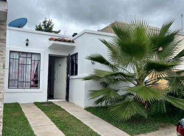 Casa de 2 habitaciones, Tlajomulco de Zúñiga · Casa en Venta