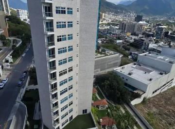 1 · Departamento en Renta en Admiranza Valle Oriente