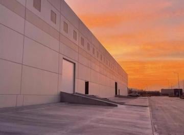 Bodega comercial · 4933m² · 52 Estacionamientos · Bodega en Renta en Santa Catarina.