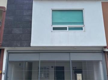 1 · Casa en Renta en Villas de Anahuac, Escobedo