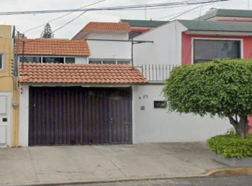 Casa de 3 habitaciones, Iztacalco · Casa en Venta en Agricola Oriental Iztacalco Ciudad de Mexico