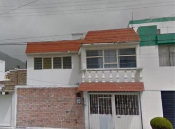 Casa de 3 habitaciones, Pachuca · Venta de Casa en Constitucion Pachuca Hidalgo