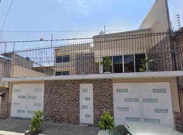 Casa de 4 habitaciones, Nezahualcóyotl · Casa en Nezahualcoyotl