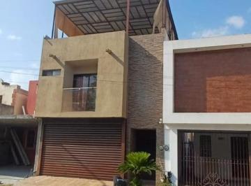 Casa · 208m² · 3 Recámaras · 2 Estacionamientos · Casa en Venta en Dos Ríos, Guadalupe N. L.