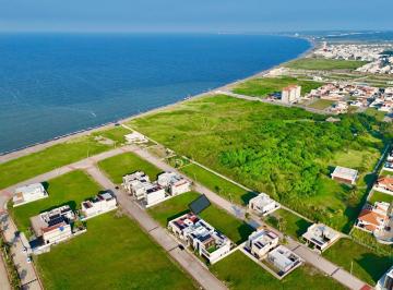 Terreno / Lote · 280m² · Terreno en Venta Las Olas Residencial