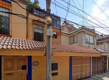 Casa de 5 habitaciones, Alvaro Obregón · Casa de 220 m² con 5 Recámaras en Venta en Tlacopac