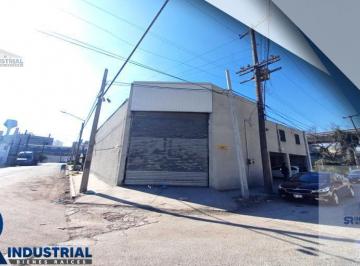Bodega comercial · 410m² · 2 Estacionamientos · Bodega en Renta Monterrey
