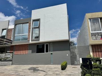 acc4dc6fc6cb402297ba547bce29dbd55676d25ef4bd3b480a250aa68528d702 · Casa en Condominio Colinas de San Isidro, Zapopan
