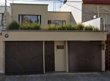 Casa de 4 habitaciones, Coyoacán · ¡Venta de Casa, en Recuperacion Bancaria!