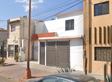 Casa de 3 habitaciones, La Paz · Venta de Casa en La Paz