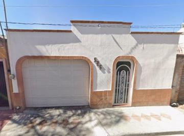 Casa de 2 habitaciones, Celaya · Venta de Casa en Celaya Guanajuato.