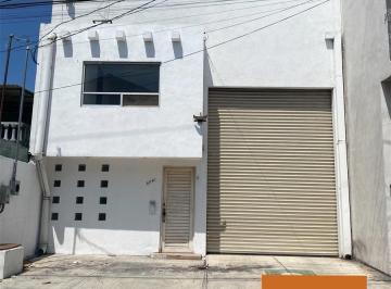 Bodega comercial · 200m² · 2 Estacionamientos · Bodega en Renta en Monterrey Av Linconl