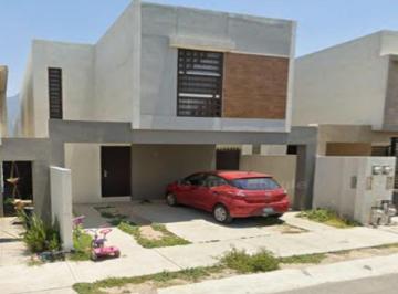 Casa de 3 habitaciones, García · Casa de 110 m² con 3 Recámaras en Venta en Sector Musetta