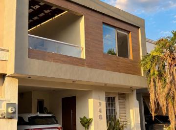 Casa de 3 habitaciones, Monterrey · Casa Equipada en Renta, Privada Pinos, Monterrey, N. L.