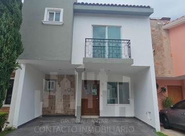 Casa en condominio de 3 habitaciones, Zapopan · Casa en Renta en Real de Valdepeñas con 3 Recamaras