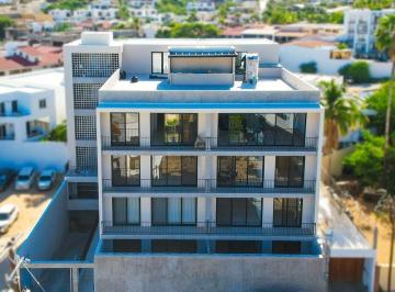 Departamento · 123m² · 2 Recámaras · 1 Estacionamiento · Departamento Amplio de 2 Recámaras con Terraza y Amenidades en Cabo San Lucas