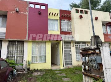 Casa · 60m² · 2 Recámaras · 1 Estacionamiento · Casa en Joyas de Cuautitlán