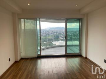 Departamento · 254m² · 3 Recámaras · 2 Estacionamientos · Venta de Departamento en Juriquilla