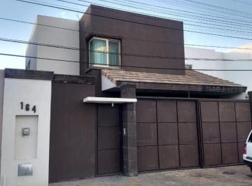 Casa de 3 habitaciones, Saltillo · Casa en Venta Portal de Aragon, Saltillo Norte