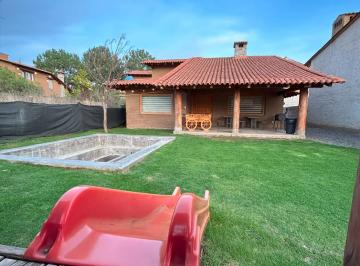Casa de 3 habitaciones, Tapalpa · Tapalpa Cabaña en Remate!