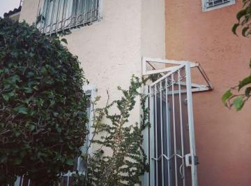 Casa de 2 habitaciones, Cuernavaca · Casa en Renta, Bugambilias, Colonia, Tzompantle, Cuernavaca, Morelos, con Alberca, Palapa y Jardin.